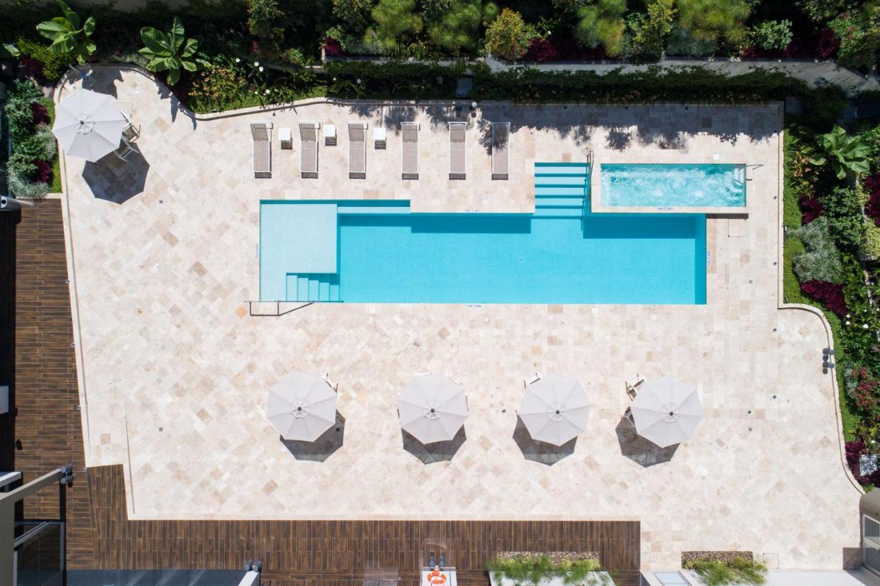 Holiday Inn - Quito Airport By Ihg Tababela Exterior photo Aerial view of the pool