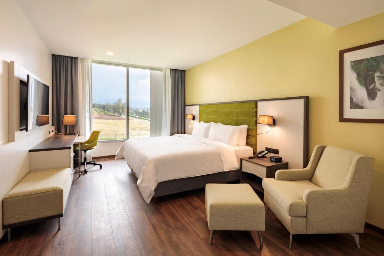 Holiday Inn - Quito Airport By Ihg Tababela Exterior photo
