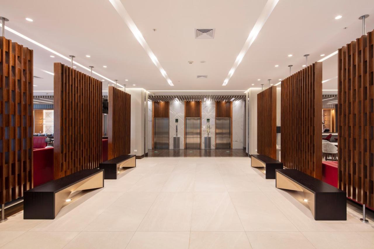 Holiday Inn - Quito Airport By Ihg Tababela Exterior photo The interior of the new terminal